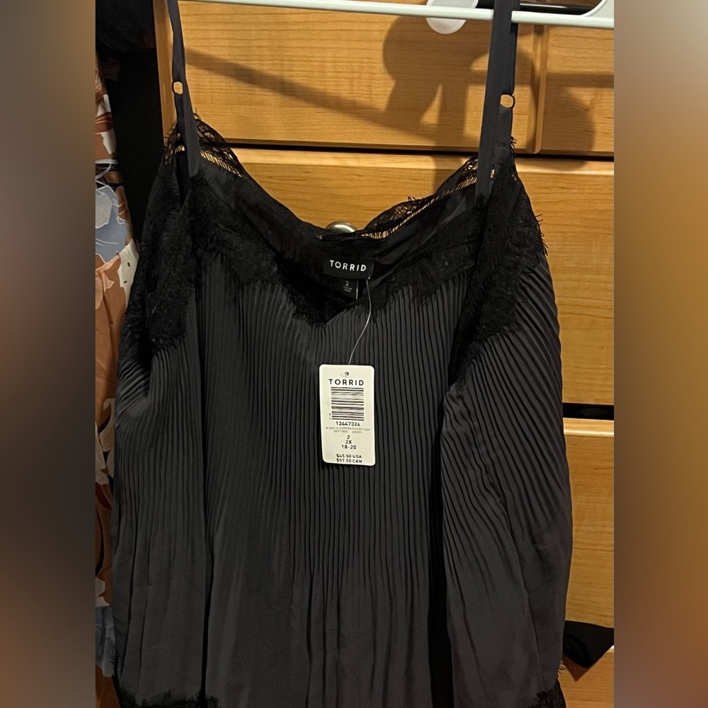 Torrid black lace tank top size 18/20 brand new